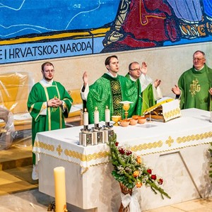 Peta srijeda Velike pobožnosti u Nacionalnom svetištu sv. Josipa